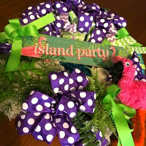 Rainbow Flamingo Tropical Party Wreath CUSTOM ORDERS SIGNS VARY FINAL SALE - Picture 1 of 4